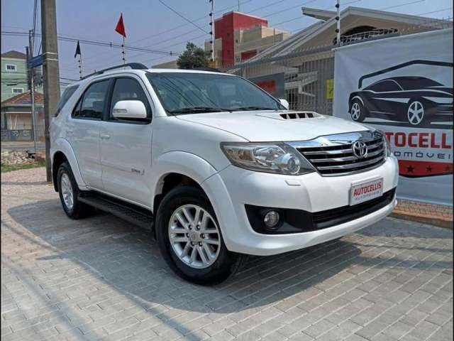 TOYOTA HILUX SW4 3.0 SRV 4X4 7 LUGARES 16V TURBO (DIESEL) 4P AUT 2013