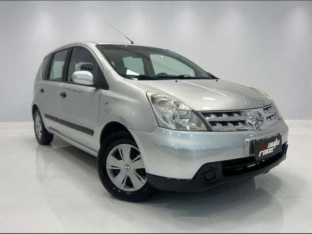 NISSAN LIVINA 1.6 2011