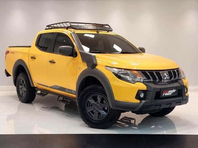 MITSUBISHI TRITON SPORT SAVANA 2023