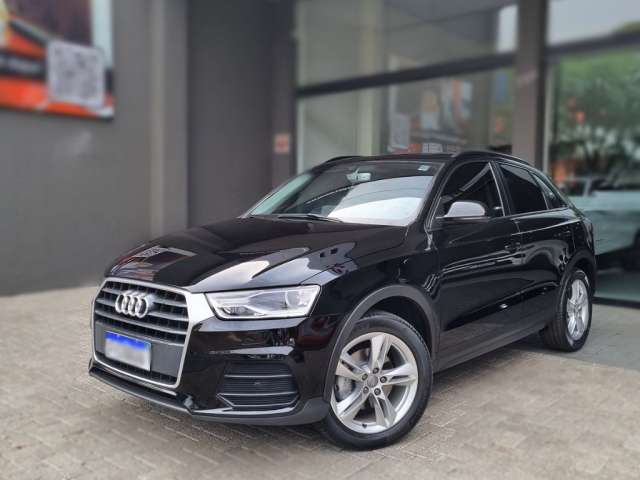 Audi Q3 1.4 C/ Teto Solar !