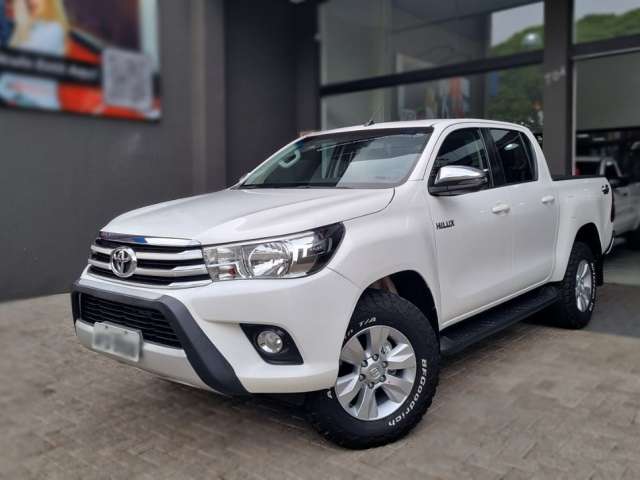 Toyota Hilux SRV C/ 84.000 KM !