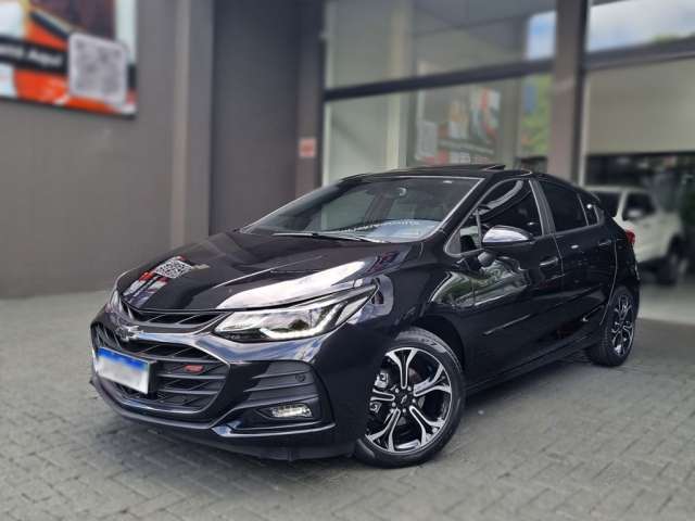 GM Cruze Sport RS C/ 27.000 KM !