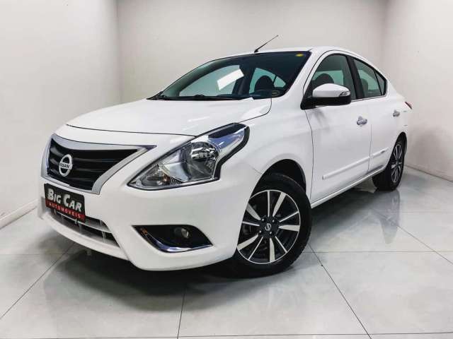 Nissan Versa SL 1.6 16V FlexStart Aut.  - Branca - 2018/2019