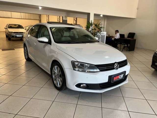 VOLKSWAGEN JETTA Comfortline 2.0 T.Flex 8V 4p Tipt.