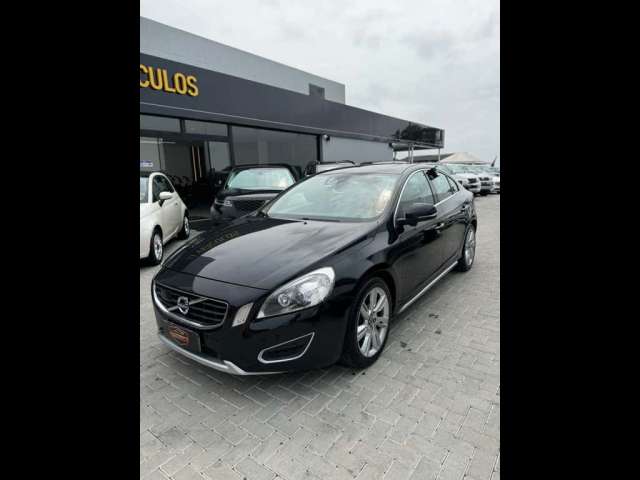 S60 T-6 3.0 304cv AWD 4p