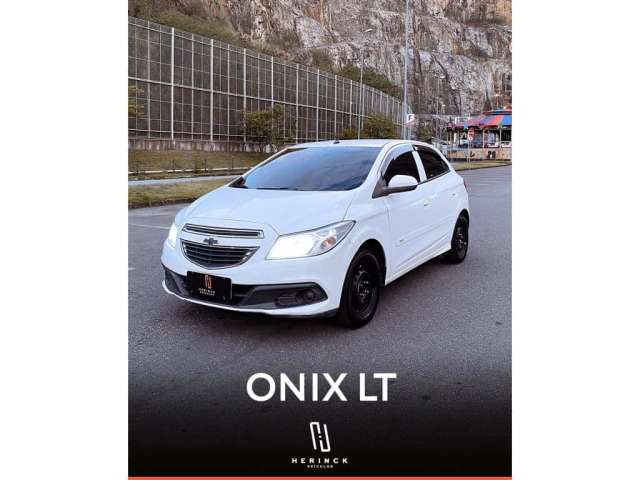 Chevrolet Onix 2014 1.0 mpfi lt 8v flex 4p manual