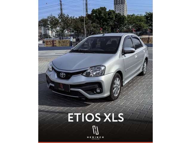 Toyota Etios 2018 1.5 xls sedan 16v flex 4p automático