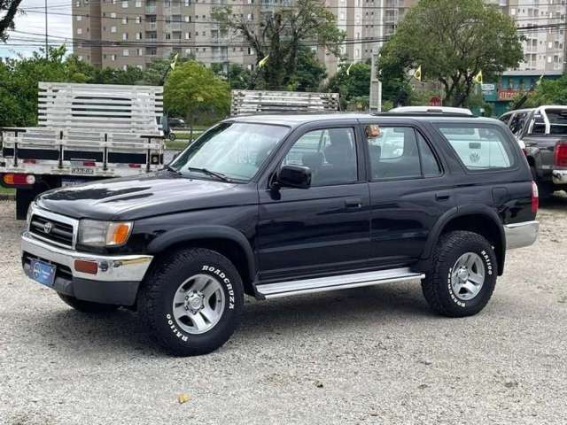 TOYOTA HILUX SW4 4x4 3.0 Turbo