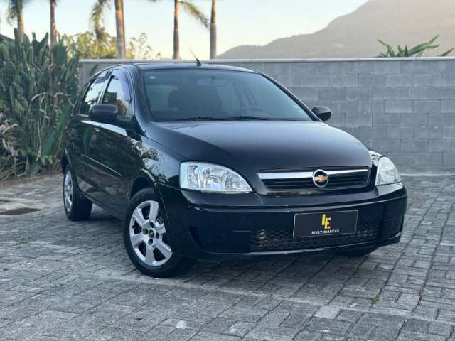 Chevrolet Corsa Hatch Maxx 1.4 8V ECONOFLEX 5p - Preta - 2012/2012