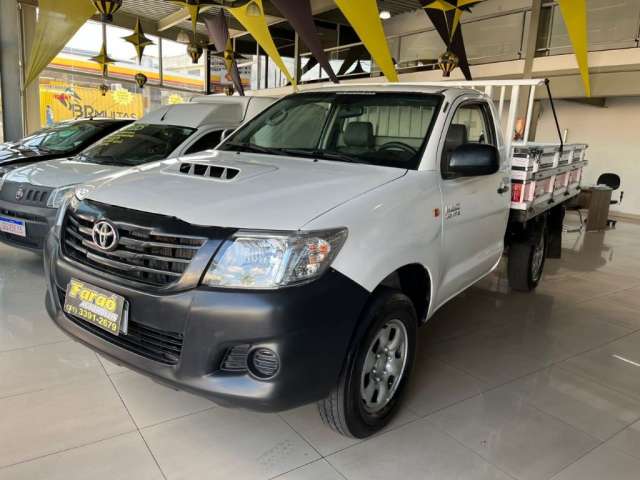 Hilux cs carroceria de madeira