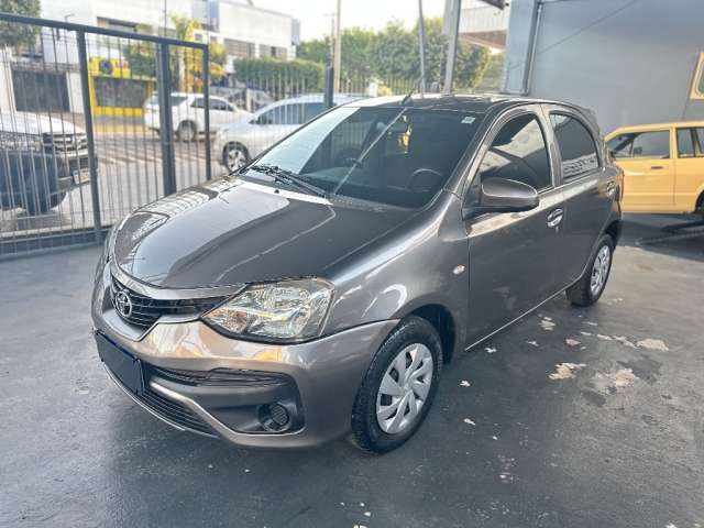 TOYOTA ETIOS X1.3 2019 