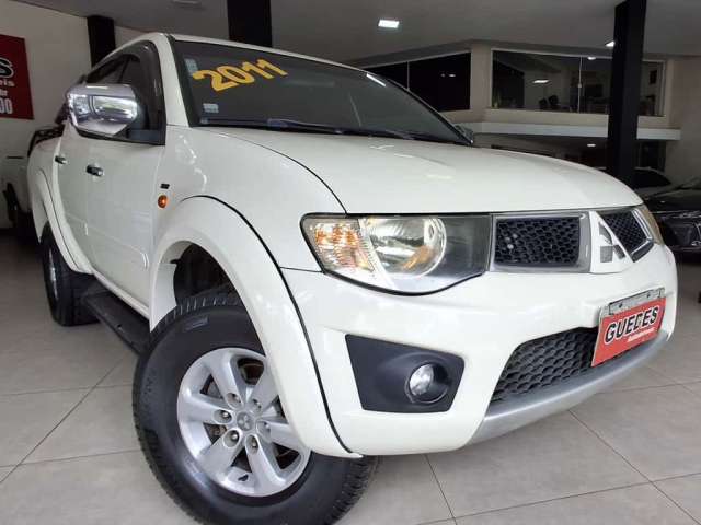 Mitsubishi L200 triton 2011 3.2 hpe 4x4 cd 16v turbo intercooler diesel 4p automático