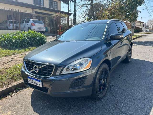 59.900,00 / Volvo XC 60 Comfort 3.0 2011 Cinza Completa