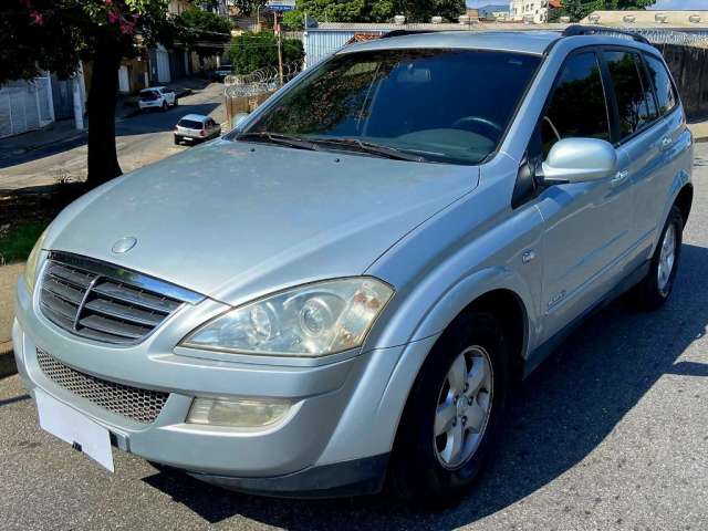 SsangYong Kyron 2.0 Automático - Ano 2011