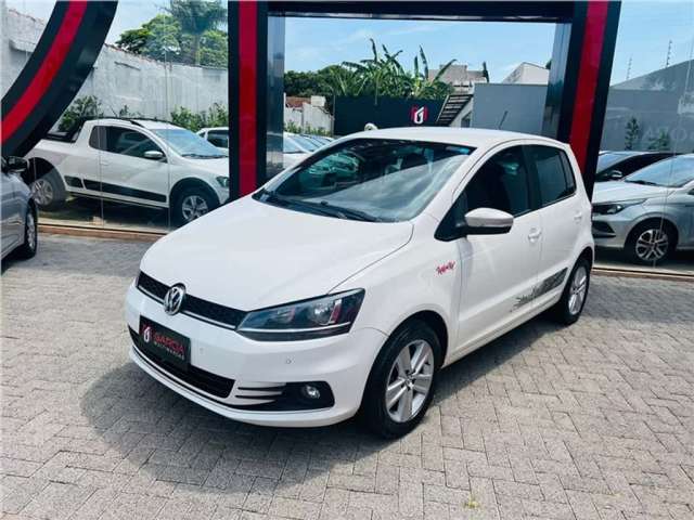 Volkswagen Fox 2016 1.6 mi rock in rio 8v flex 4p manual