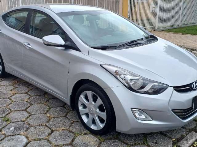 Elantra carro Impecavel