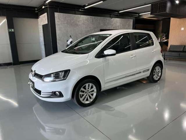 VOLKSWAGEN FOX CONNECT MB 2020