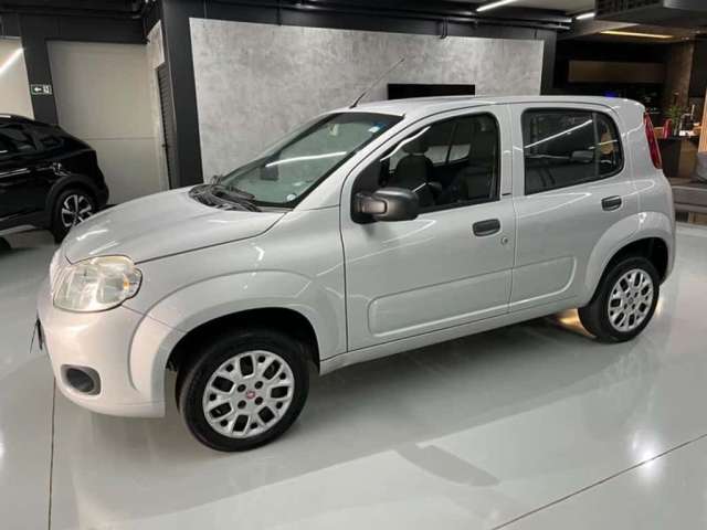 FIAT UNO VIVACE 1.0 2014