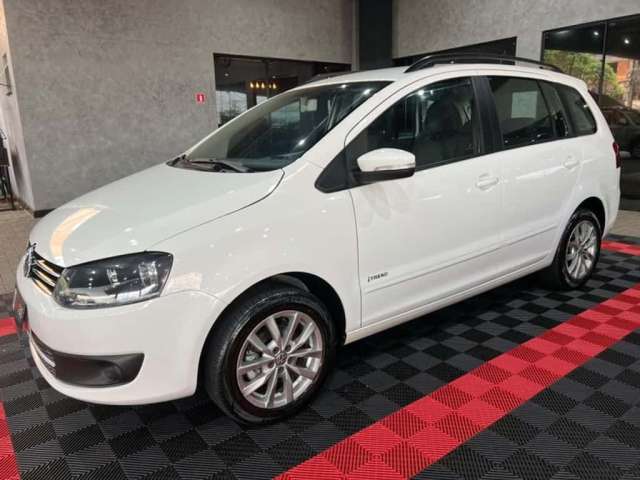 VOLKSWAGEN SPACEFOX TREND GII 2013