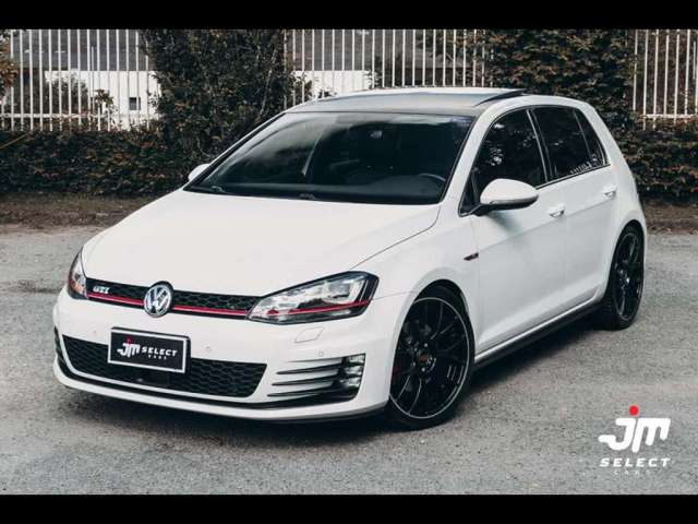 VOLKSWAGEN GOLF GTI AD 2015