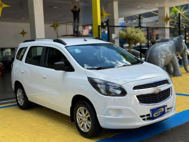 CHEVROLET SPIN 1.8L MT LT 2017