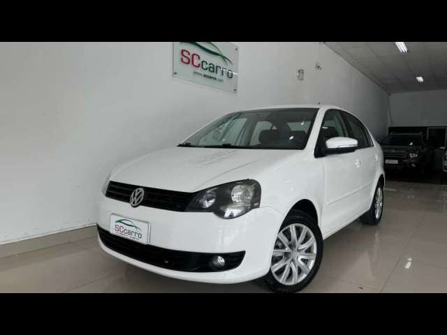 Volkswagen Polo Sedan I MOTION  1.6 Total Flex  4p