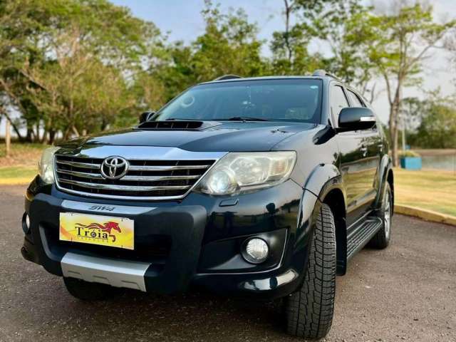 I TOYOTA HILUX SW4 SRV 4x4