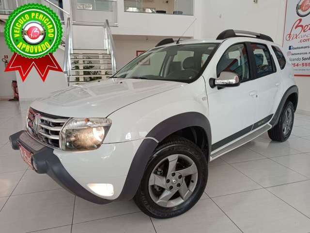 RENAULT DUSTER