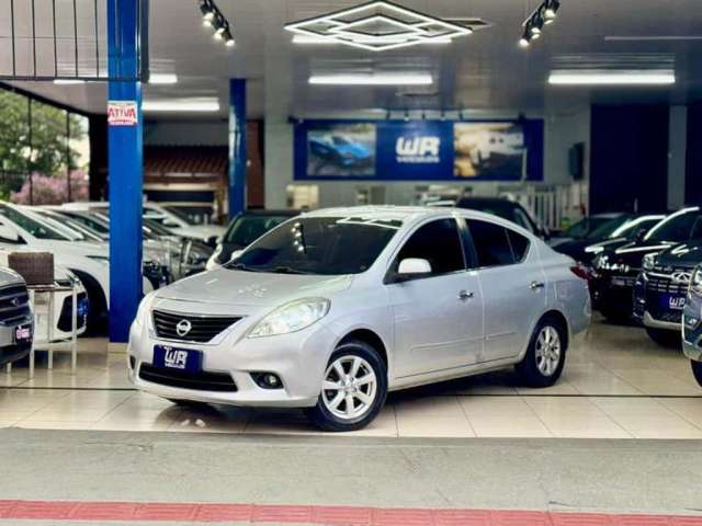 NISSAN NISSAN VERSA 16SL FLEX 2013