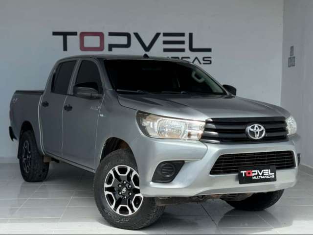 Toyota Hilux CD 4x4 2.8 Diesel Mec.