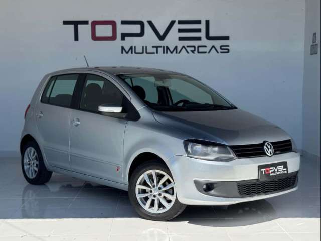 Volkswagen Fox SELEÇÃO 1.0 Total Flex 8V 5p