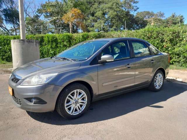 Focus Sedan 2.0 16V/2.0 16V Flex 4p Aut.