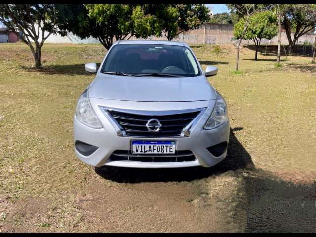 NISSAN Versa Sedan 1.0 4P FLEX