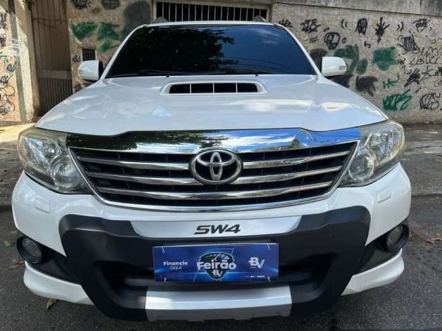 Toyota Hilux sw4 2013 3.0 srv 4x4 7 lugares 16v turbo intercooler diesel 4p automático