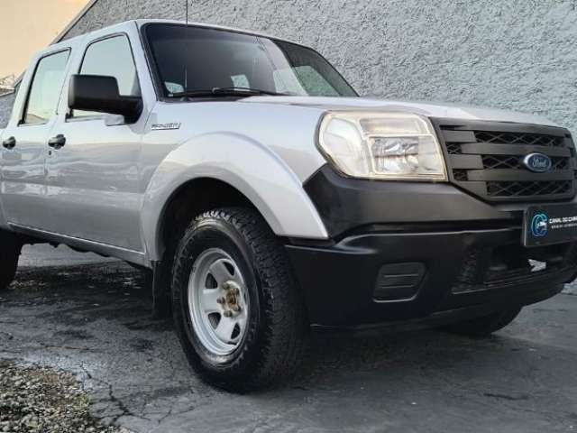 FORD RANGER XL 3.0 TURBO DIESEL 2011/2011 em bom estado de conservação!