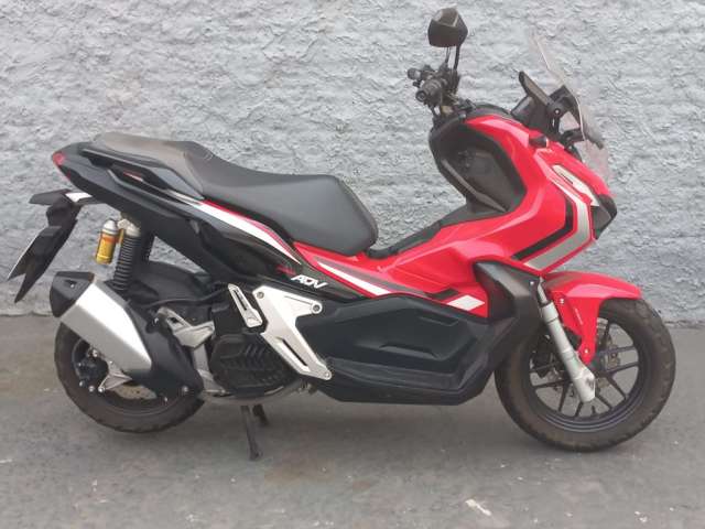 HONDA ADV 150CC, SCOOTER MUITO NOVA!!!