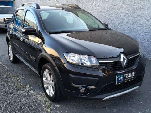 SANDERO STEPWAY 1.6 2015/2016, em ótimo estado de conservação!