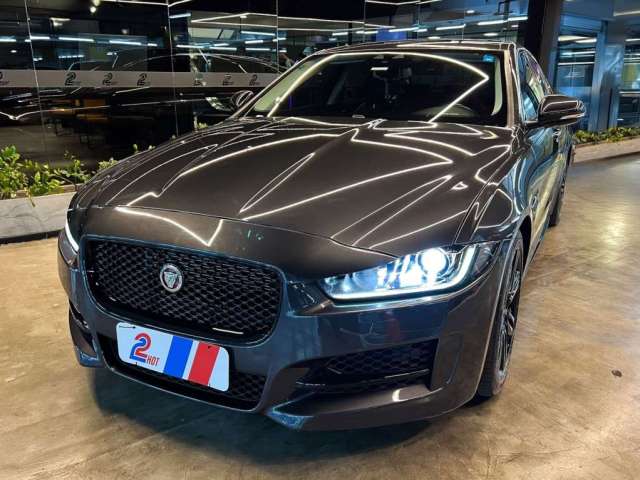 JAGUAR XE