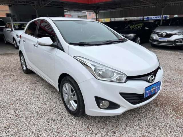 HYUNDAI HYUNDAHB20 1.6A PREM 2015