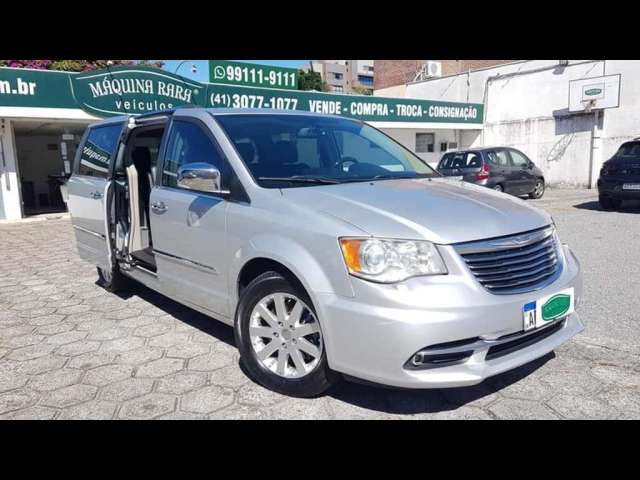 CHRYSLER TOWN & COUNTRY 3.6 2012