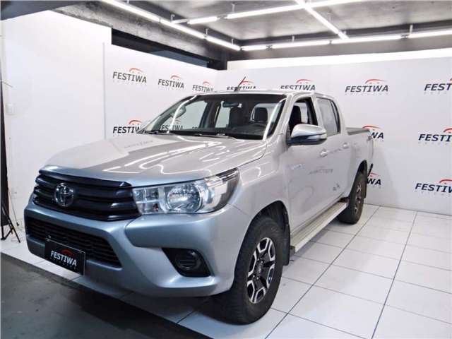 Toyota Hilux 2019 2.8 4x4 cd 16v low m4fd diesel 4p manual