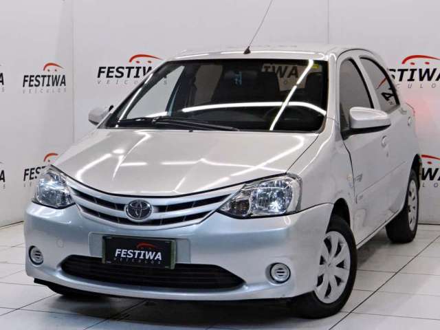 Toyota Etios 2013 1.3 xs 16v flex 4p manual