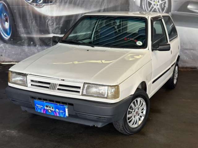 Fiat Uno 2000 1.0 