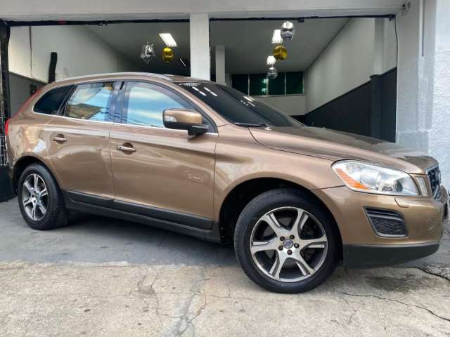 VOLVO XC60 BANCOS EM COURO ABAIXO DA FIPE 