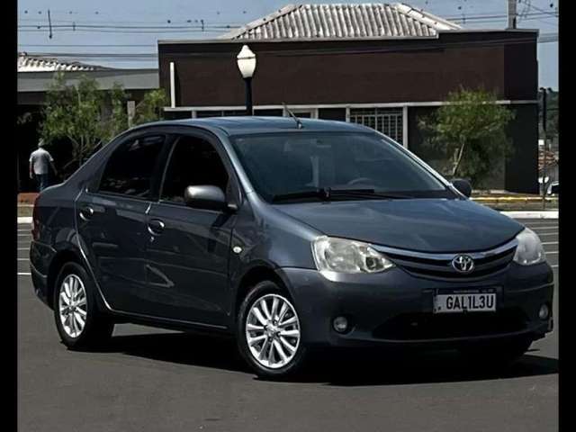 TOYOTA ETIOS SD XLS 2013