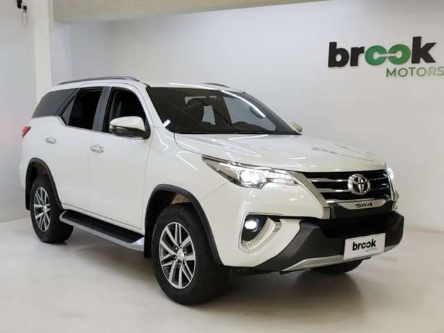 ️TOYOTA HILUX SW4 2019 SRX 2.8 DIESEL - 05 LUGARES 