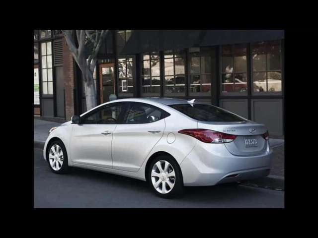 HYUNDAI ELANTRA GLS 1.8 16V 4P 2012