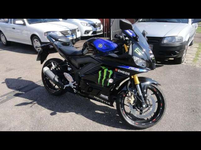 YAMAHA YZF R-3 MONSTER 2022