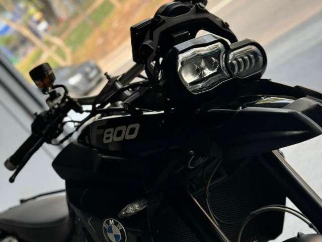 BMW F800 TRIPLE BLACK 2013  