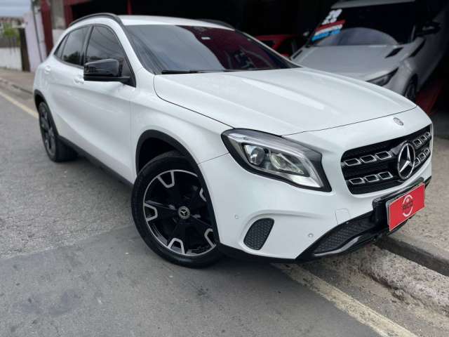 Mercedes-Benz GLA 200 Night 2019